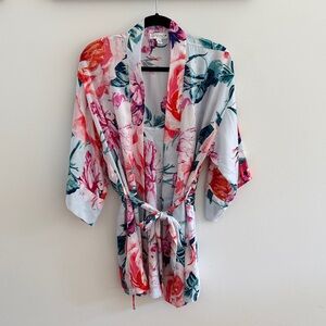 In Bloom By Jonquil Floral Print Satin Wrap & Lace Trim Floral Chemise Set